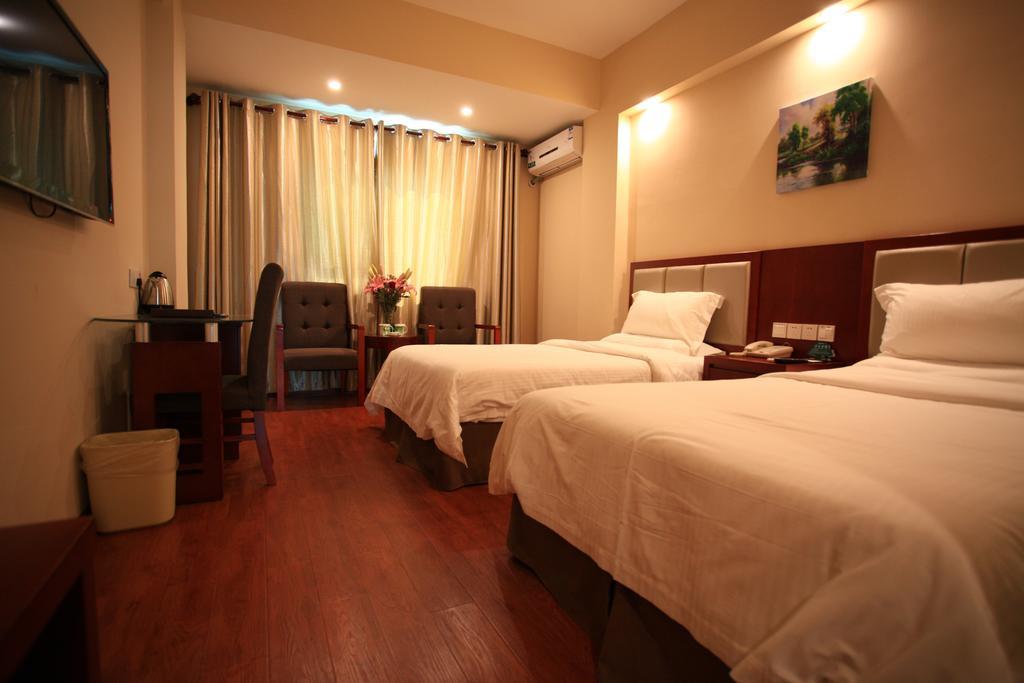 Greentree Inn Sanya He Ping Street Hotel Quarto foto