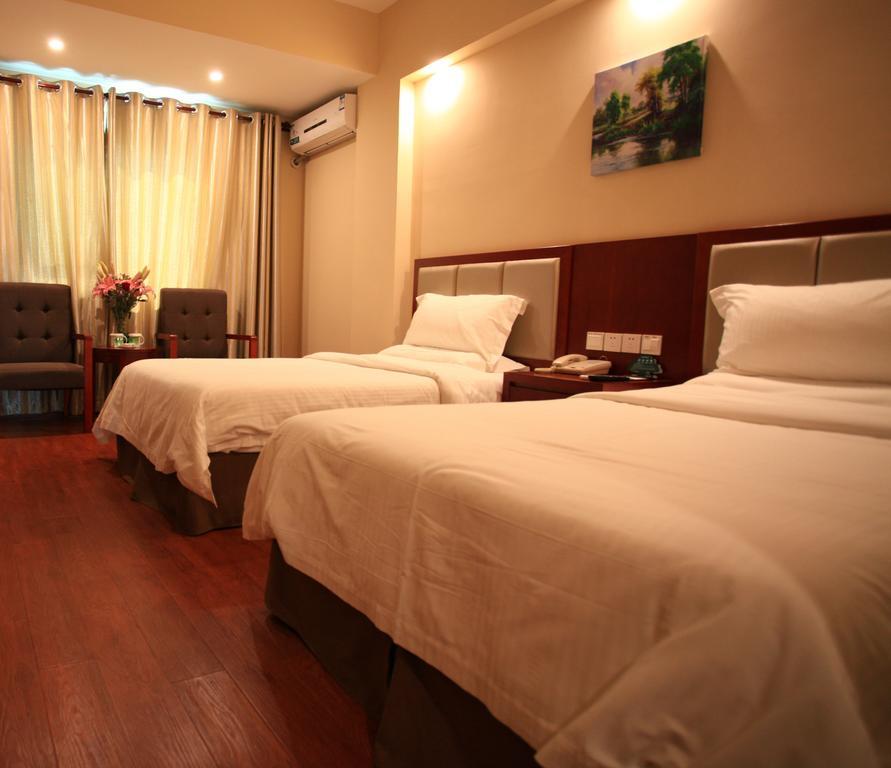 Greentree Inn Sanya He Ping Street Hotel Quarto foto