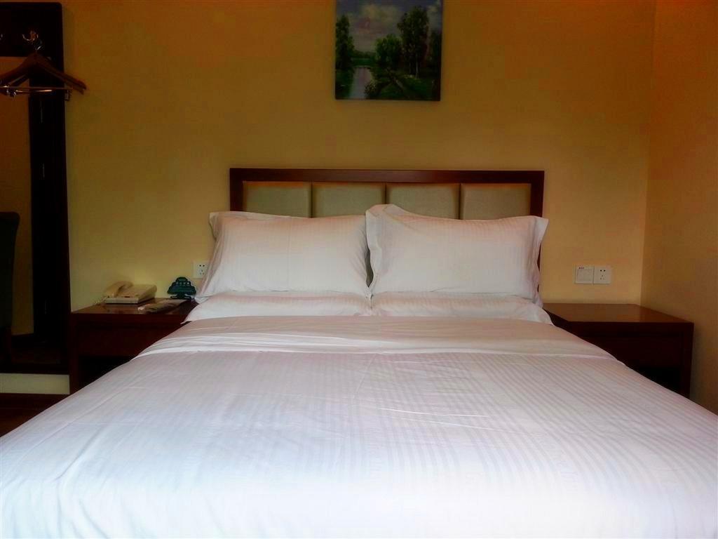 Greentree Inn Sanya He Ping Street Hotel Quarto foto
